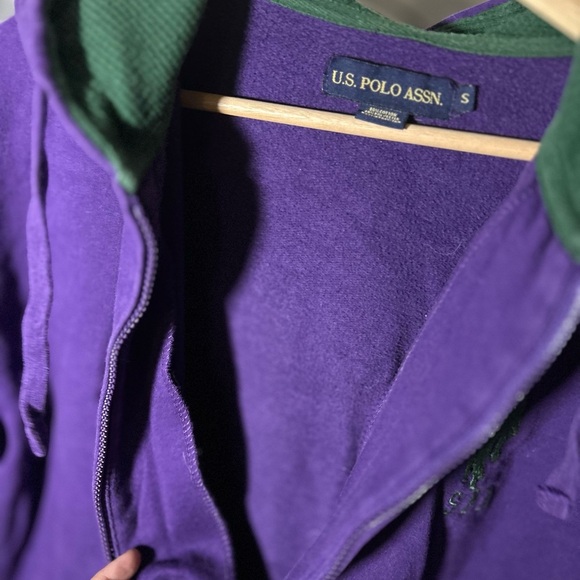 U.S. Polo Assn. Purple Hoodie w/ Green Appliqué Logo + Lined Hood Size Small - Picture 4 of 6